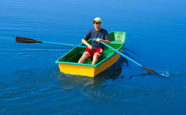 Стеклопластиковая лодка Малютка в Ноябрьске
