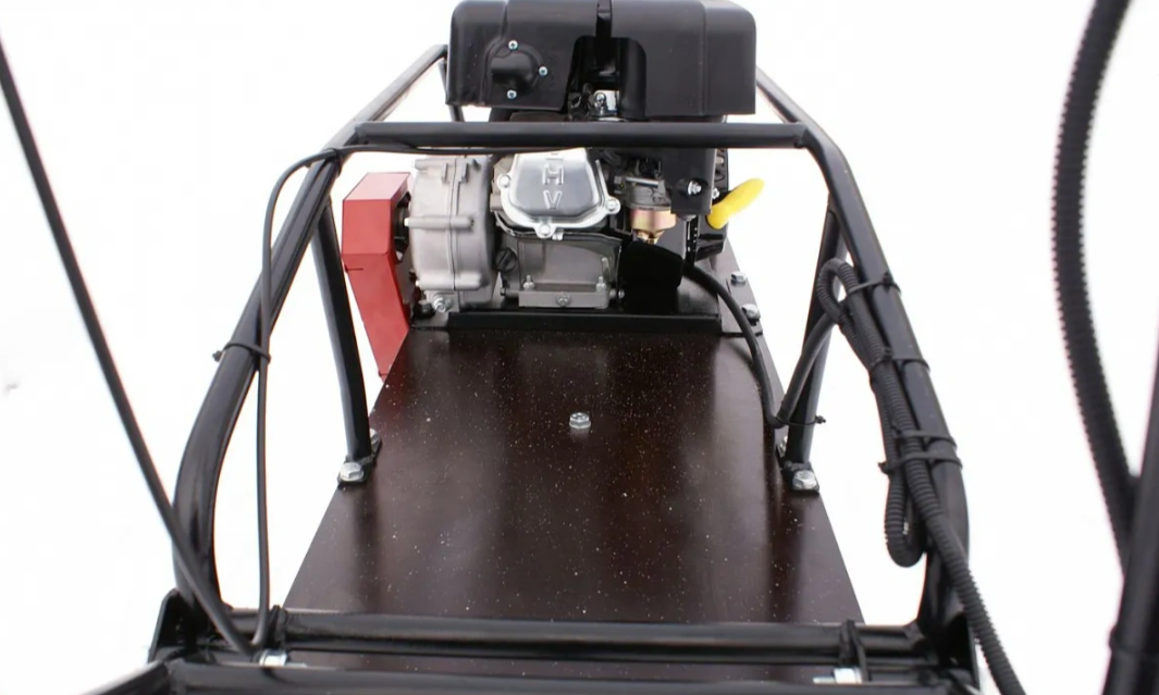 Мотобуксировщик БТС «МАЛЕК» 380/7 БЕЗ э/зап. Б/У в Ноябрьске