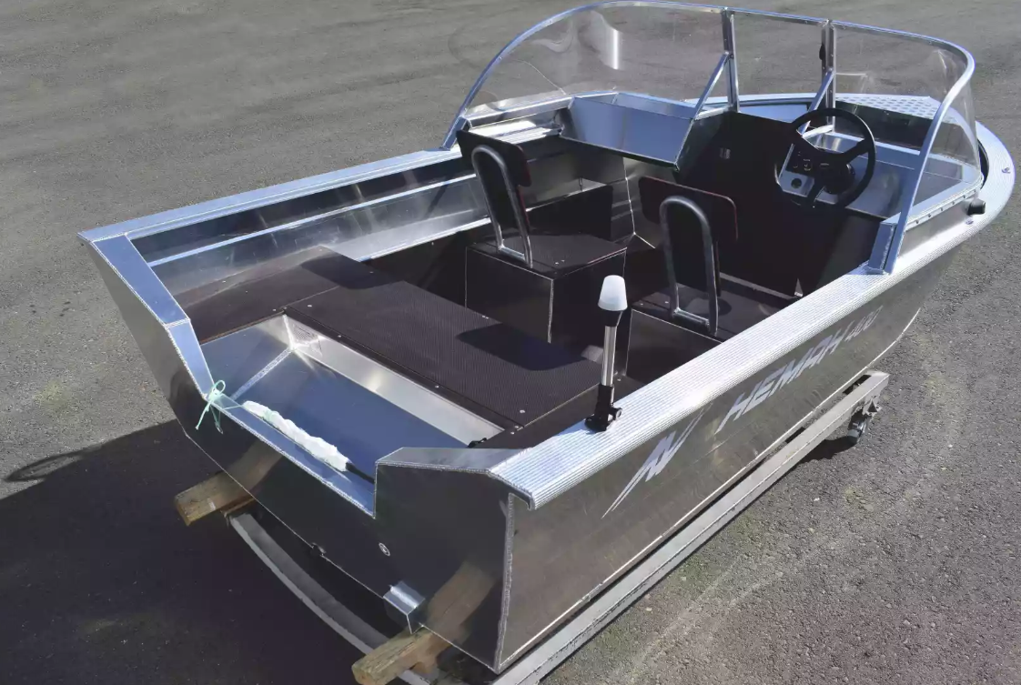 Алюминиевая лодка  Неман-400 DCM в Ноябрьске