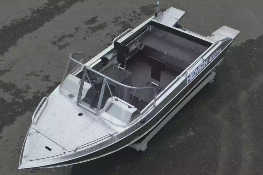 Алюминиевая лодка  Neman-400 PRO в Ноябрьске
