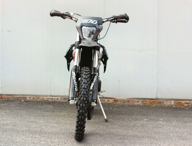 Мотоцикл JHLMOTO JHL Z3+ CB300 (175FMM) в Ноябрьске