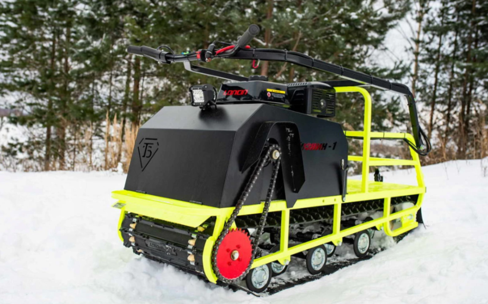 Мотобуксировщик Бурлак ХОЗЯИН-1 (капот металл) в Ноябрьске