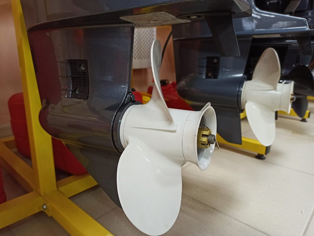 Лодочный мотор BREEZE T30S (2х тактный) в Ноябрьске