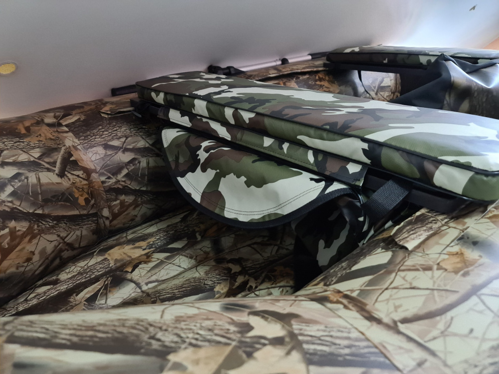 КОМПЛЕКТ МЯГКИХ НАКЛАДОК С СУМКОЙ ДЛЯ ЛОДОК 80Х20 КАМУФЛЯЖ в Ноябрьске