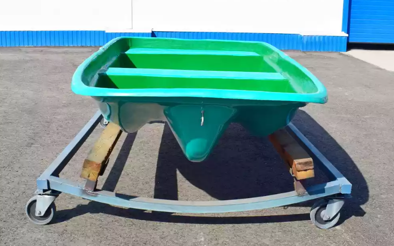 Стеклопластиковая лодка Старт (тримаран) в Ноябрьске