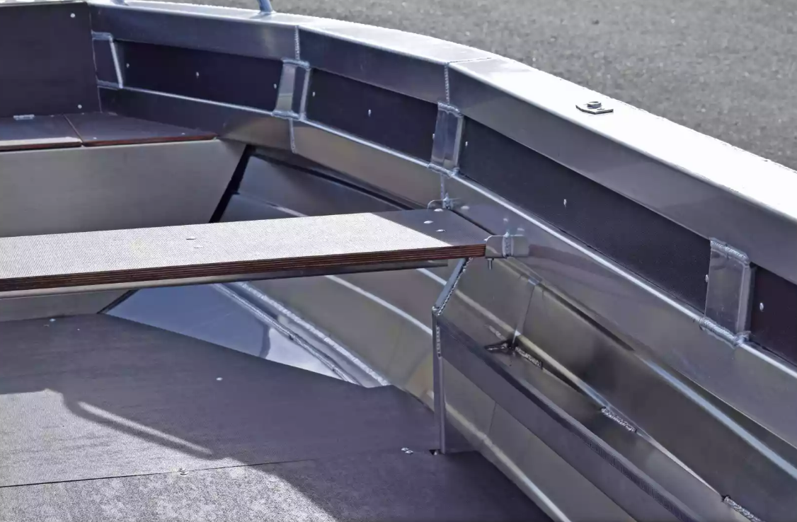 Алюминиевая лодка  Неман-480 Р в Ноябрьске