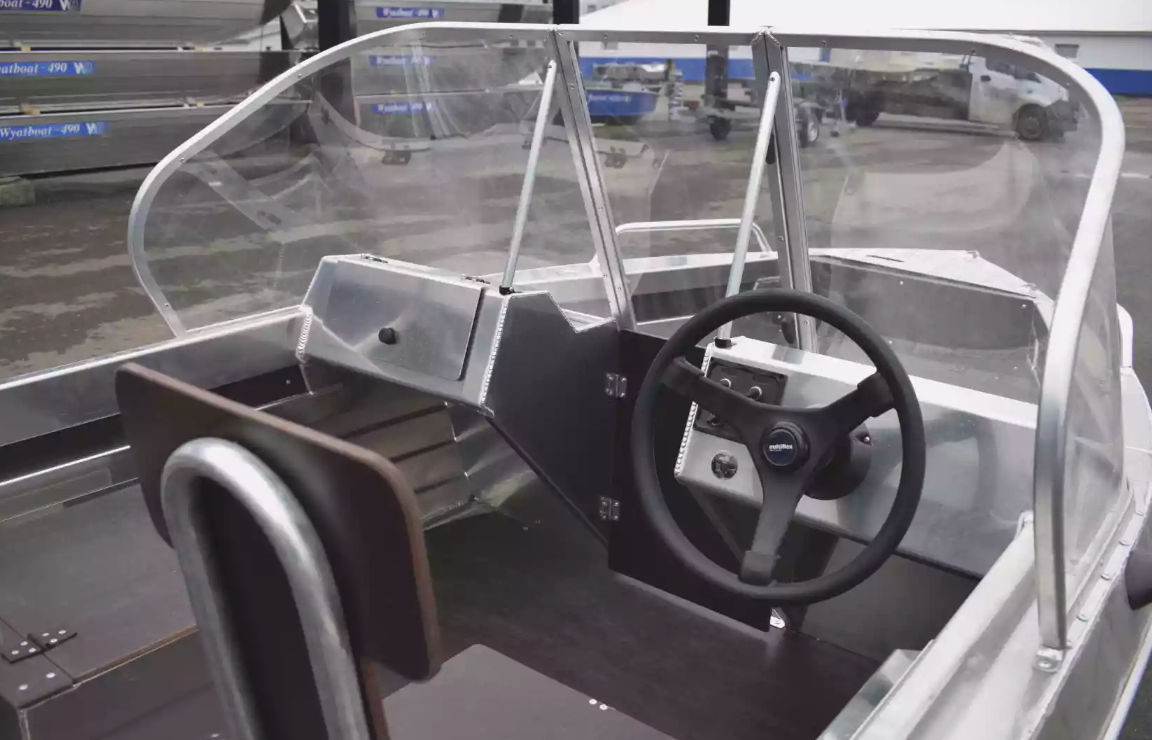 Алюминиевая лодка  Neman-400 DC в Ноябрьске