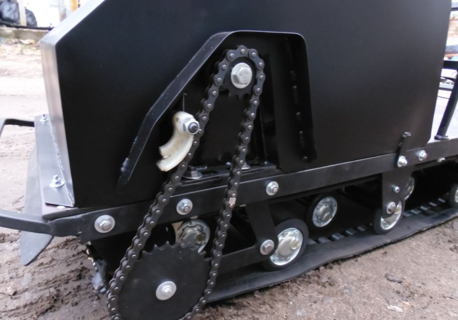 Мотобуксировщик AhtaR Зима 15 л/с с вариатором в Ноябрьске