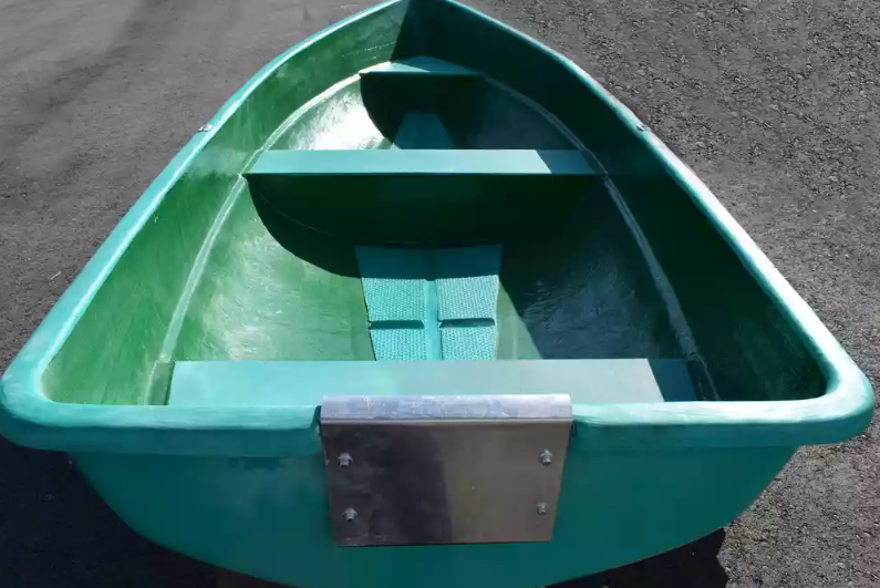 Стеклопластиковая Лодка Голавль в Ноябрьске