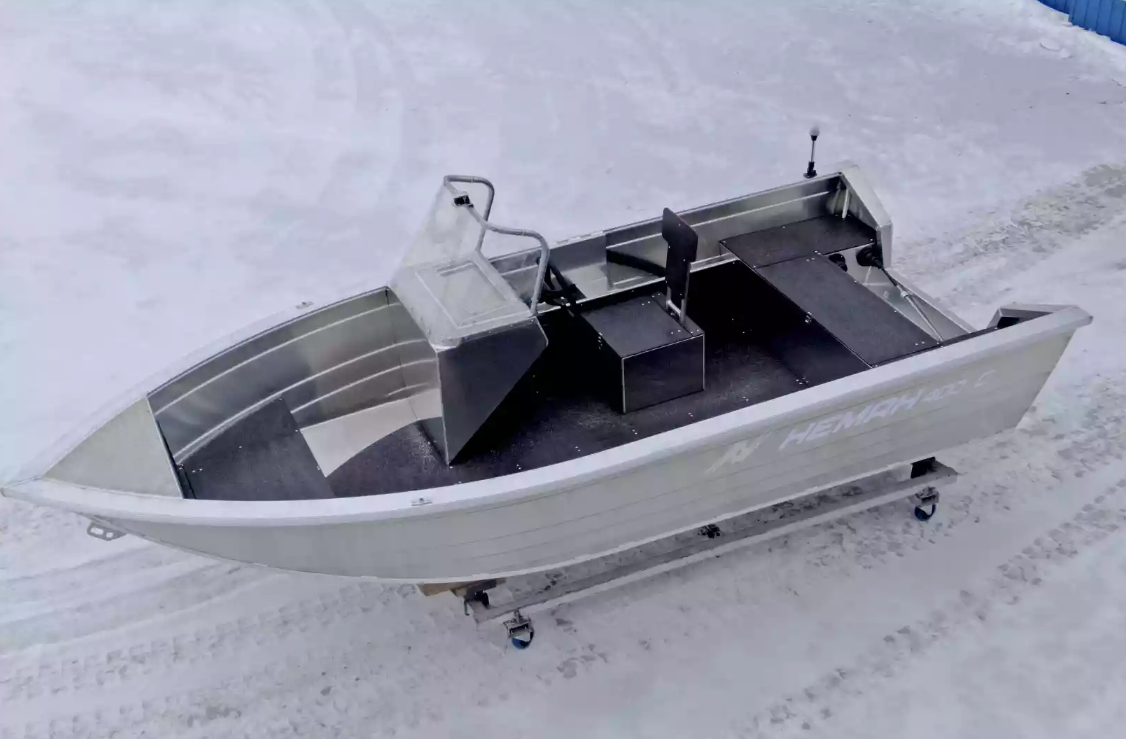 Алюминиевая лодка Неман-400 С в Ноябрьске