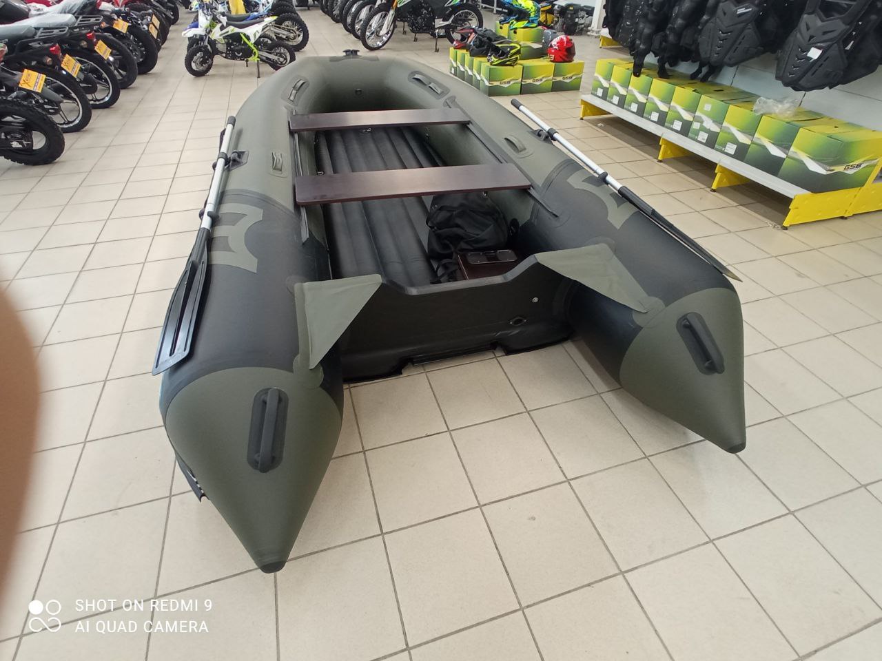 Лодка MISHIMO RIVER JET 410 под водомет в Ноябрьске