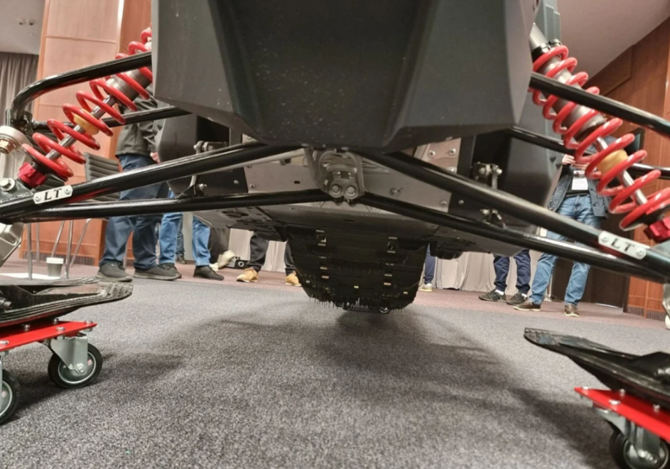 Снегоход AODES Siberiacross 1000 SWT 600mm LCD 6.8 в Ноябрьске