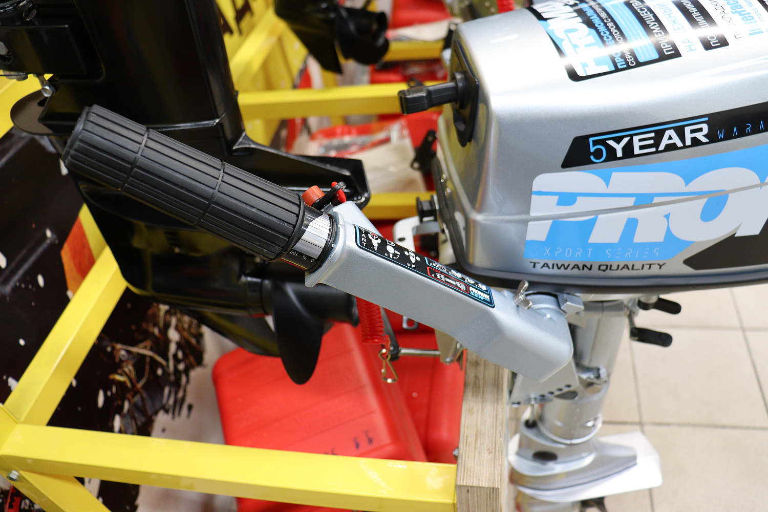 Лодочный мотор PROMAX SP5FHS (внешний бак 12 л) в Ноябрьске