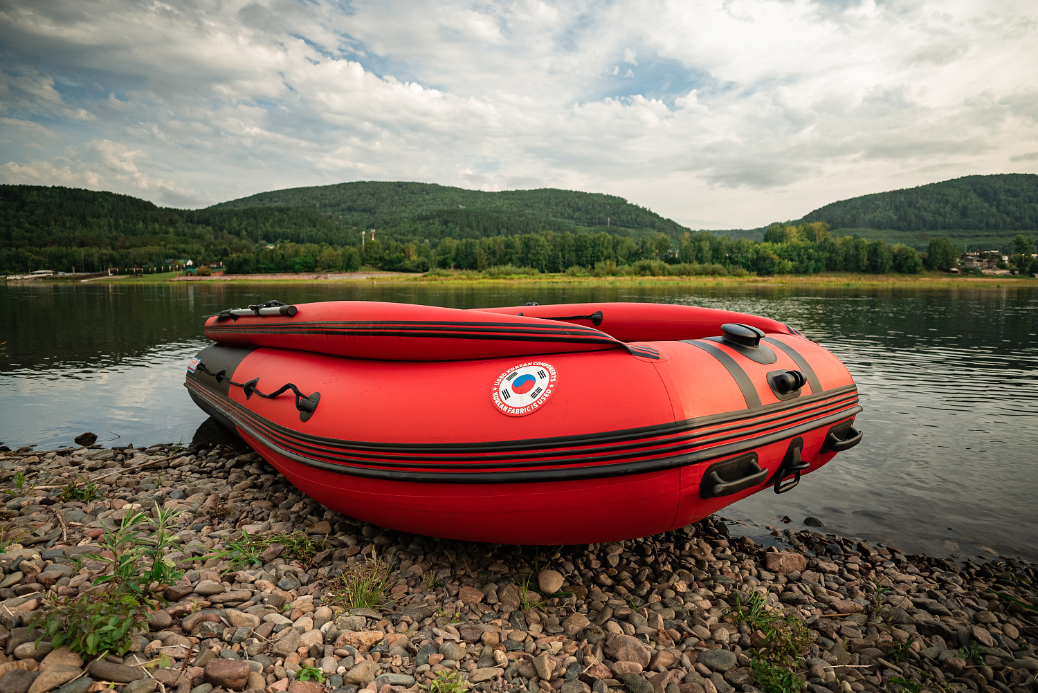 Лодка MISHIMO RIVER FJET PRO 410  под водомет в Ноябрьске