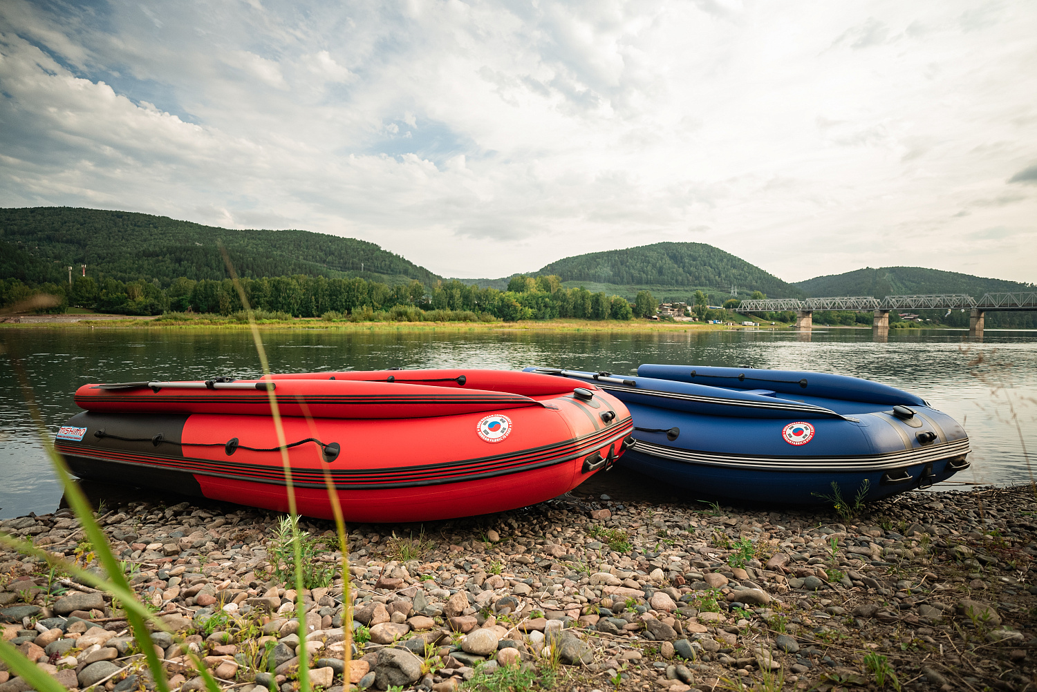 Лодка MISHIMO RIVER FJET PRO 410  под водомет в Ноябрьске