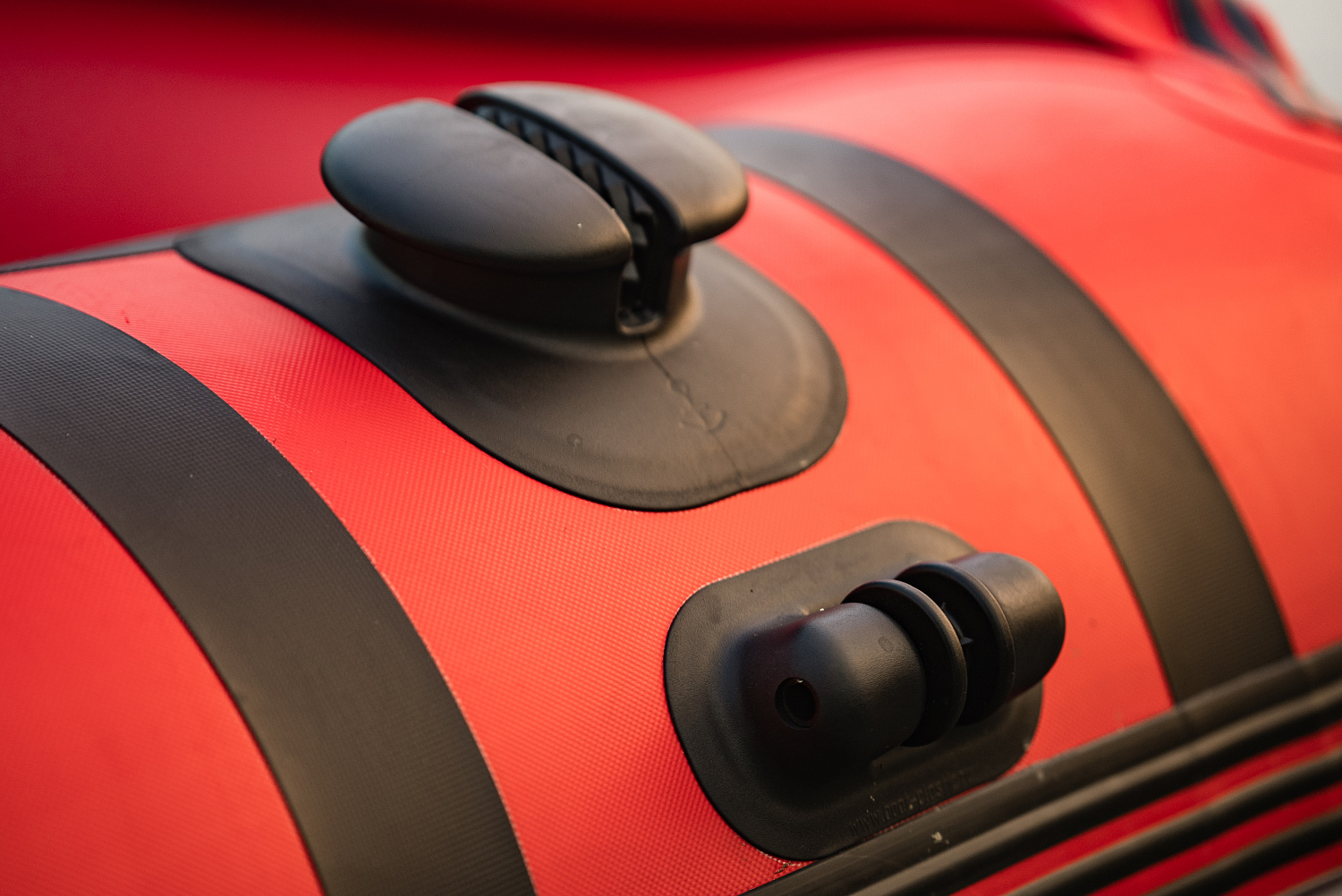 Лодка MISHIMO RIVER FJET PRO 410  под водомет в Ноябрьске